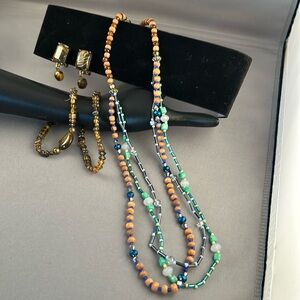 Necklace, bracelet, clip-on earrings